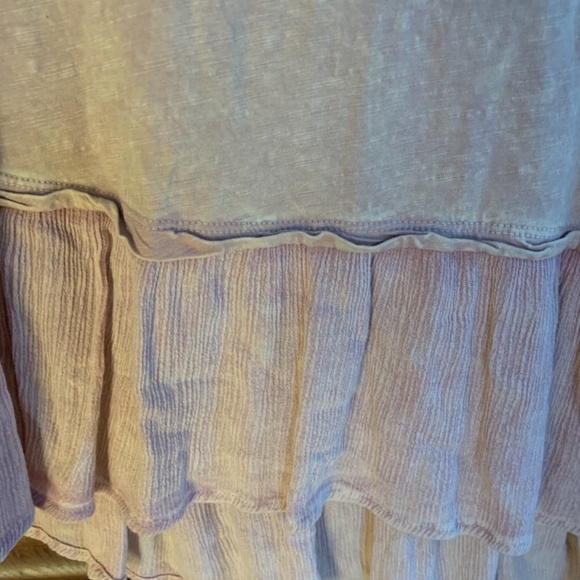 Eri abs Ali ruffle bottom long sleeve tee. Bought at an Anthro sake abs worn 2x - Picture 3 of 5